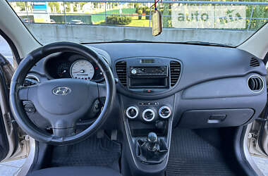 Хэтчбек Hyundai i10 2008 в Киеве