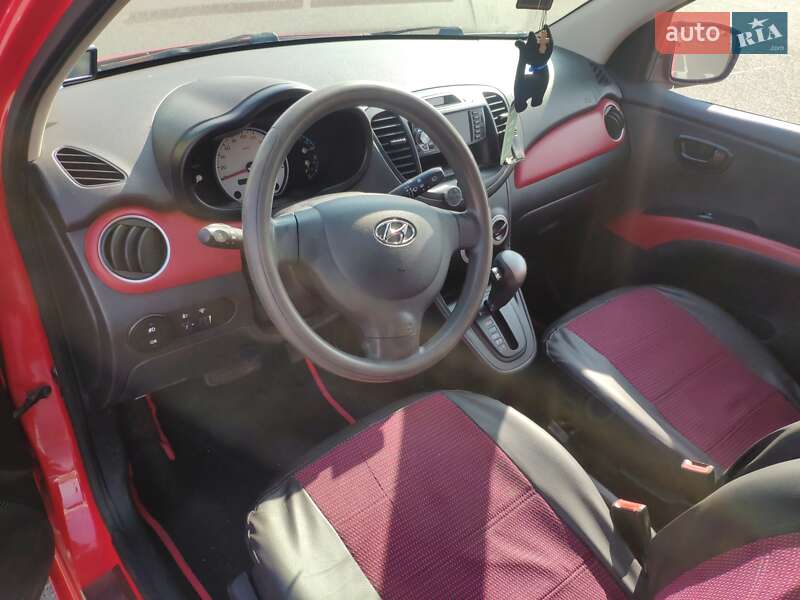 Хэтчбек Hyundai i10 2008 в Луцке фото 7 Хэтчбек Hyundai i10 2008 в Луцке