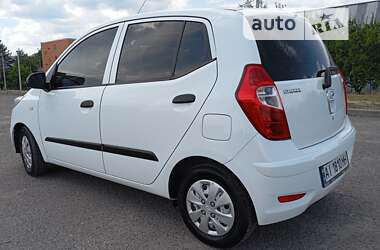 Хэтчбек Hyundai i10 2011 в Черкассах