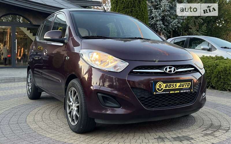 Хэтчбек Hyundai i10 2013 в Львове