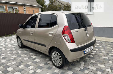 Хетчбек Hyundai i10 2008 в Лубнах