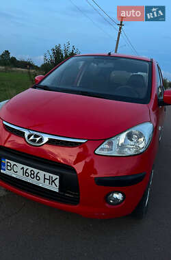 Хэтчбек Hyundai i10 2009 в Трускавце