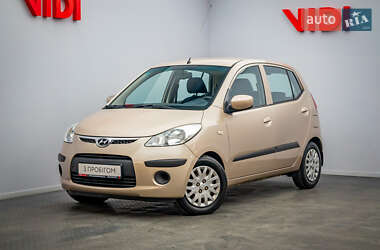 Хэтчбек Hyundai i10 2010 в Киеве