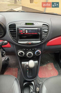 Хетчбек Hyundai i10 2008 в Миколаєві