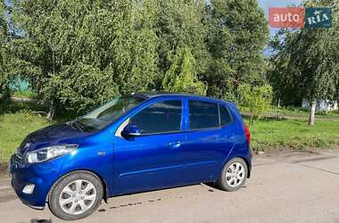 Хэтчбек Hyundai i10 2012 в Киеве