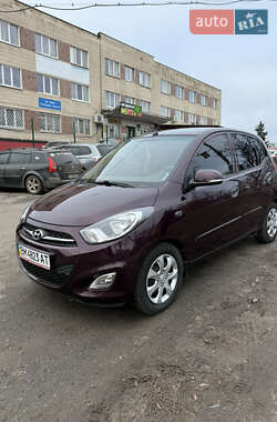 Хэтчбек Hyundai i10 2011 в Сумах