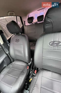 Хэтчбек Hyundai i10 2013 в 