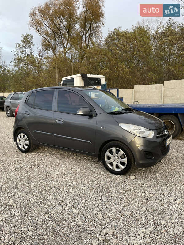 Hyundai i10 2013