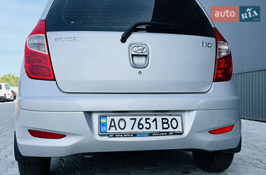 Хетчбек Hyundai i10 2012 в 