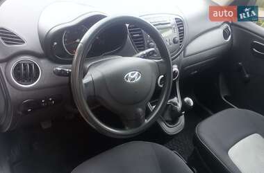 Хэтчбек Hyundai i10 2009 в Калуше