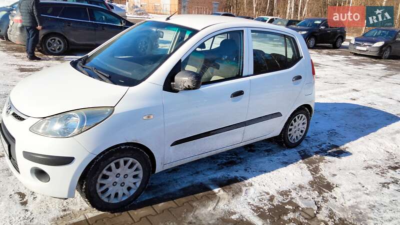 Хетчбек Hyundai i10 2008 в Чернігові