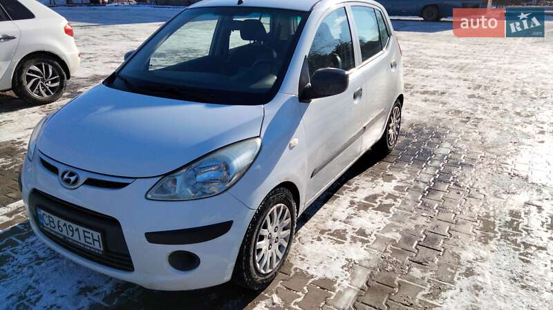 Хетчбек Hyundai i10 2008 в Чернігові