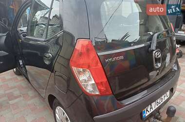 Хетчбек Hyundai i10 2010 в Києві