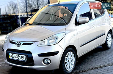 Хэтчбек Hyundai i10 2010 в Днепре