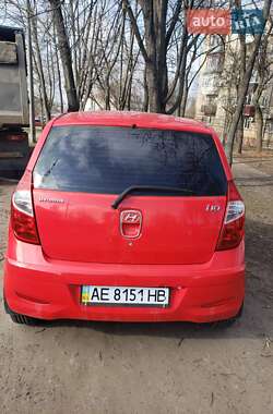 Хэтчбек Hyundai i10 2012 в Днепре