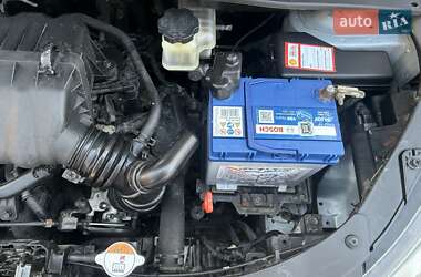 Хетчбек Hyundai i10 2013 в 