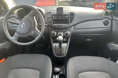 Хетчбек Hyundai i10 2013 в 