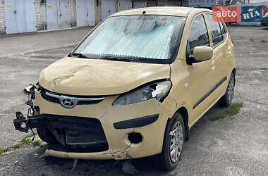 Хетчбек Hyundai i10 2008 в 