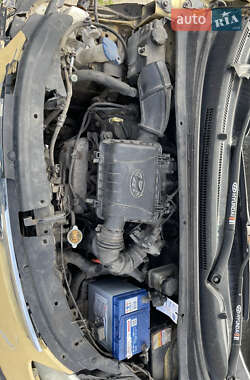 Хетчбек Hyundai i10 2008 в 
