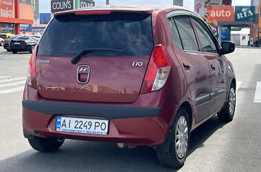 Хэтчбек Hyundai i10 2008 в 
