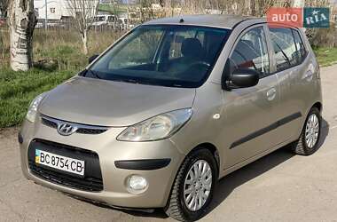 Хэтчбек Hyundai i10 2008 в 