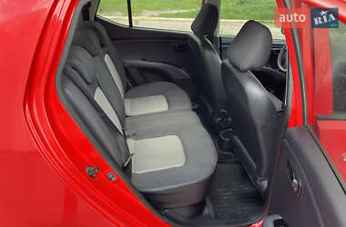 Хэтчбек Hyundai i10 2008 в 