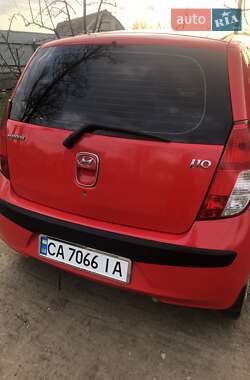 Хэтчбек Hyundai i10 2008 в 