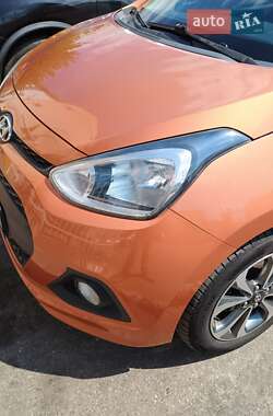 Хэтчбек Hyundai i10 2014 в Одессе