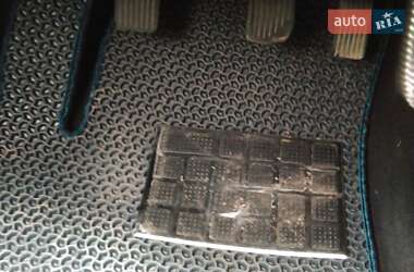 Хетчбек Hyundai i10 2010 в 