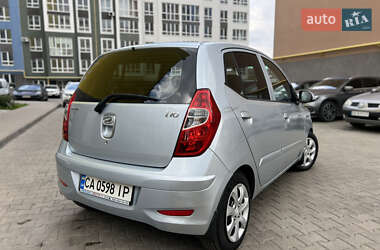 Хетчбек Hyundai i10 2012 в 