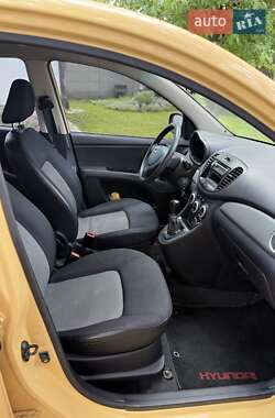 Хэтчбек Hyundai i10 2008 в 