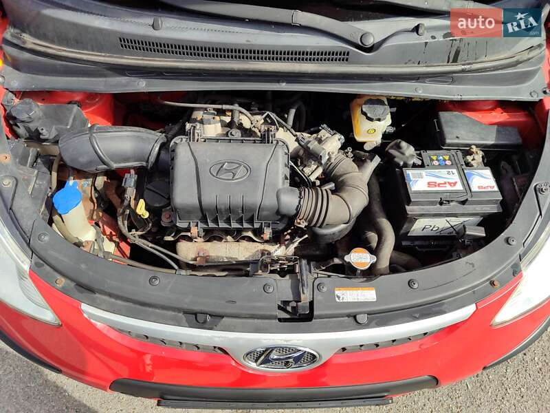 Хетчбек Hyundai i10 2008 в Києві