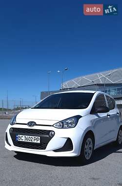 Хэтчбек Hyundai i10 2017 в Львове