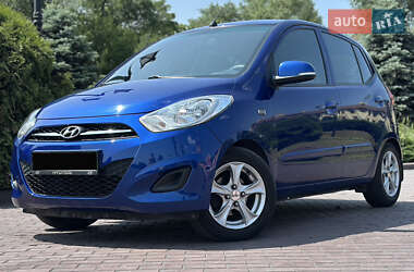 Хэтчбек Hyundai i10 2011 в Днепре