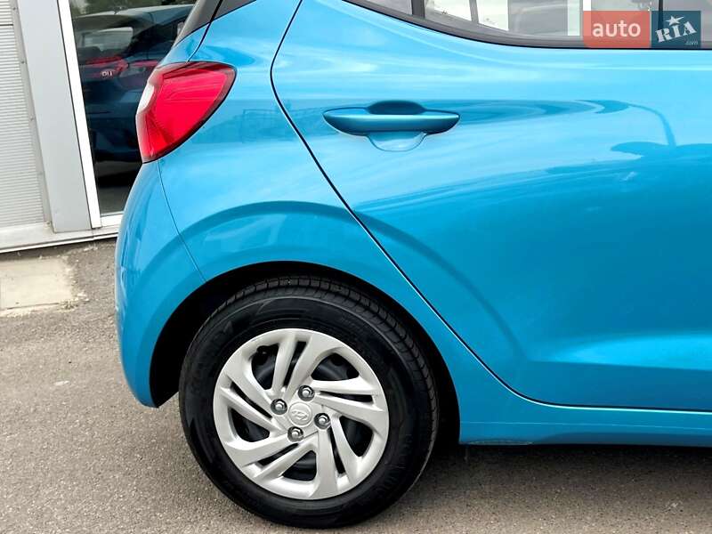 Хетчбек Hyundai i10 2023 в Києві