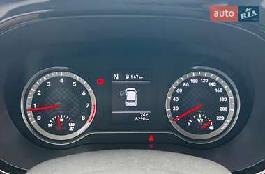 Хэтчбек Hyundai i10 2023 в 