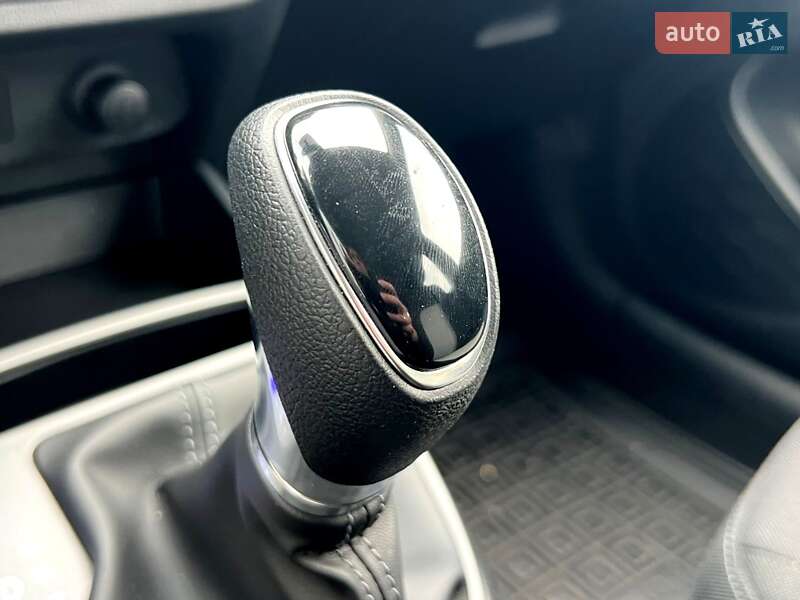 Хетчбек Hyundai i10 2023 в Києві