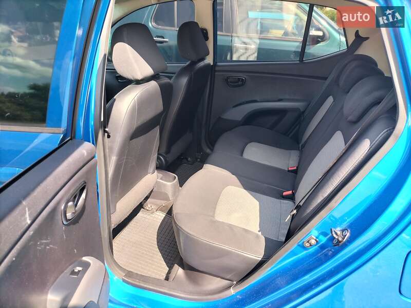 Хетчбек Hyundai i10 2010 в Борисполі