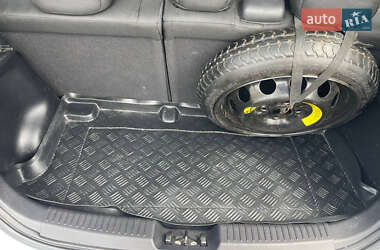 Хэтчбек Hyundai i10 2013 в 