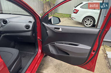 Хэтчбек Hyundai i10 2019 в 