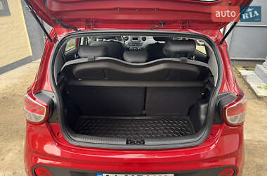 Хэтчбек Hyundai i10 2019 в 