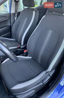 Хэтчбек Hyundai i10 2020 в 