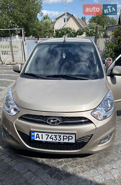 Хэтчбек Hyundai i10 2011 в 