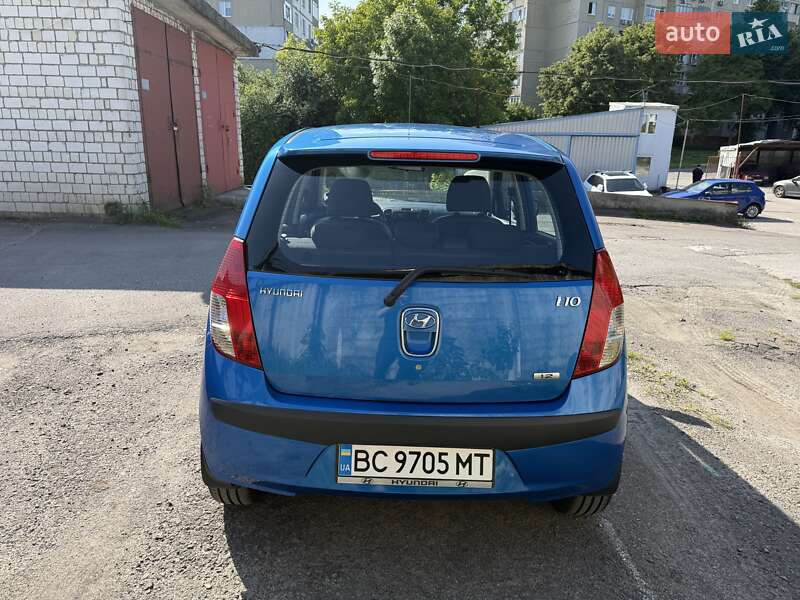 Хетчбек Hyundai i10 2010 в Львові