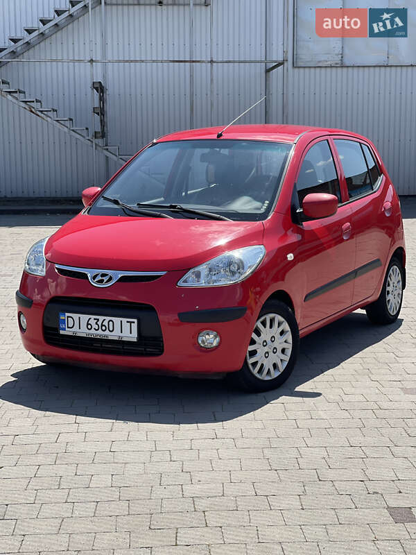 Хетчбек Hyundai i10 2008 в Володимирі