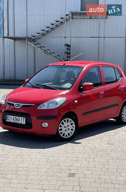 Хетчбек Hyundai i10 2008 в 