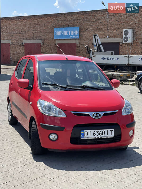 Хетчбек Hyundai i10 2008 в Володимирі