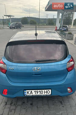 Хэтчбек Hyundai i10 2022 в 