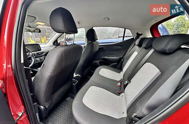 Хэтчбек Hyundai i10 2021 в 