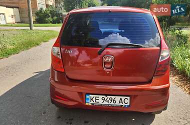 Хэтчбек Hyundai i10 2013 в 